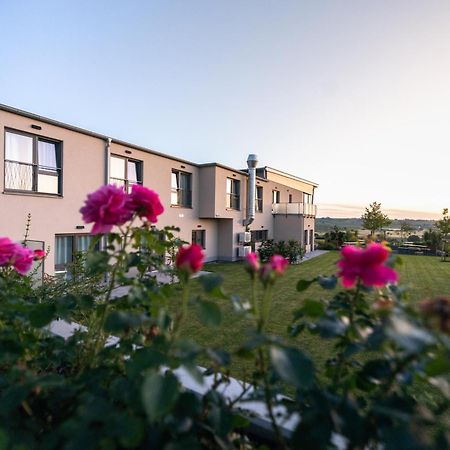 Weinzuhause Hotel-Restaurant-Vinothek Mommenheim Eksteriør billede
