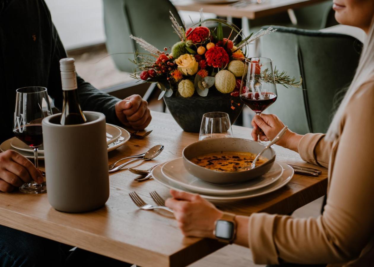 Weinzuhause Hotel-Restaurant-Vinothek Mommenheim Eksteriør billede
