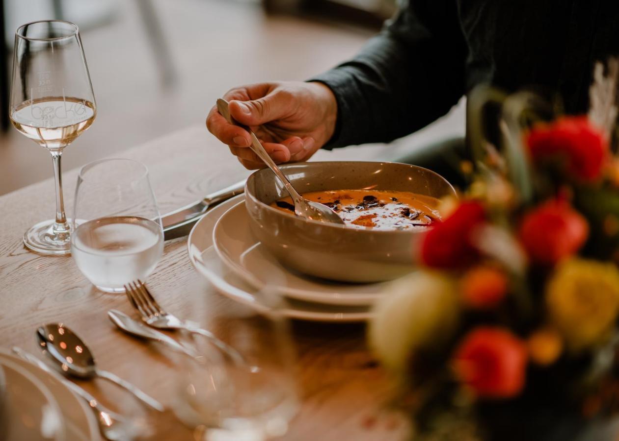 Weinzuhause Hotel-Restaurant-Vinothek Mommenheim Eksteriør billede