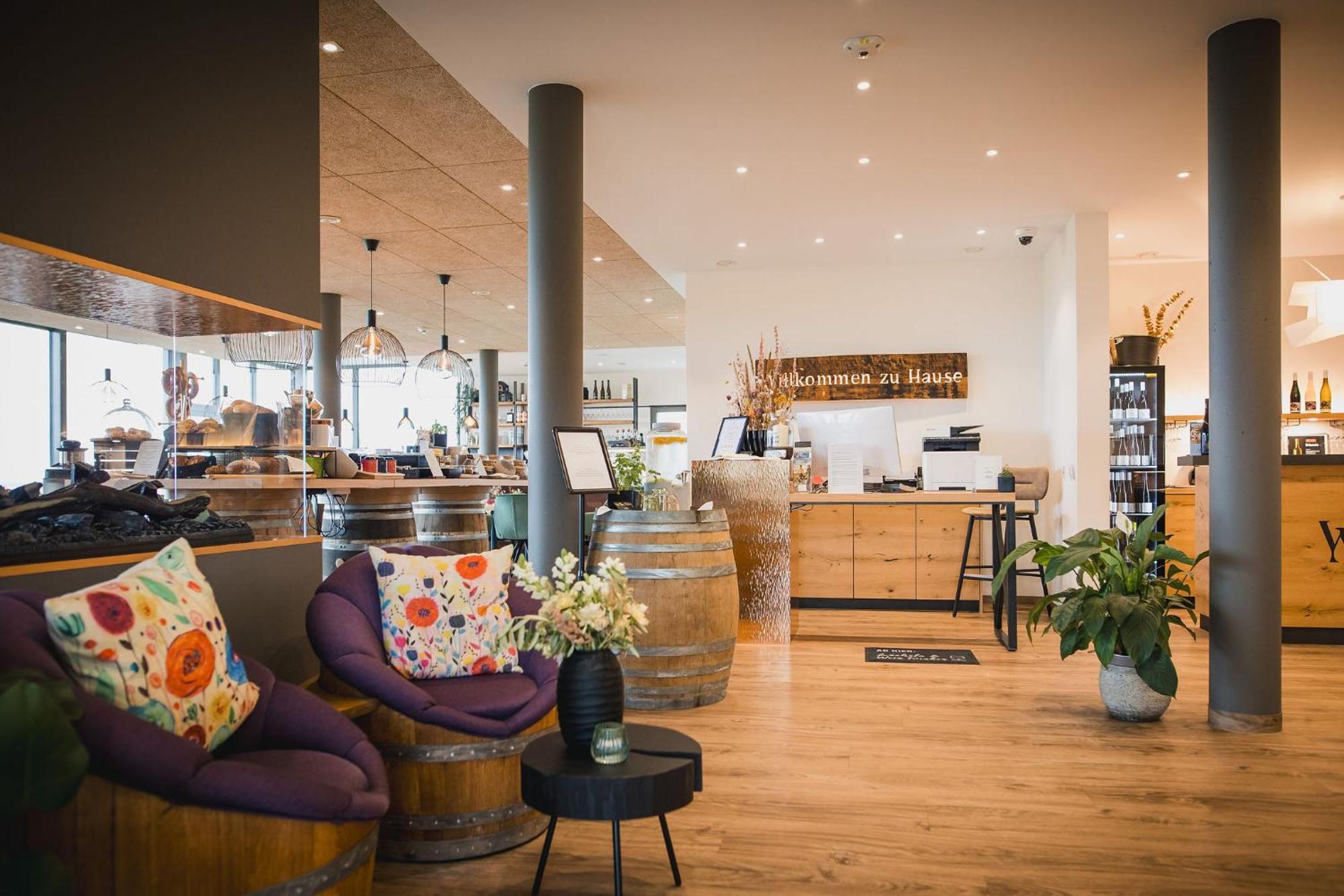 Weinzuhause Hotel-Restaurant-Vinothek Mommenheim Eksteriør billede