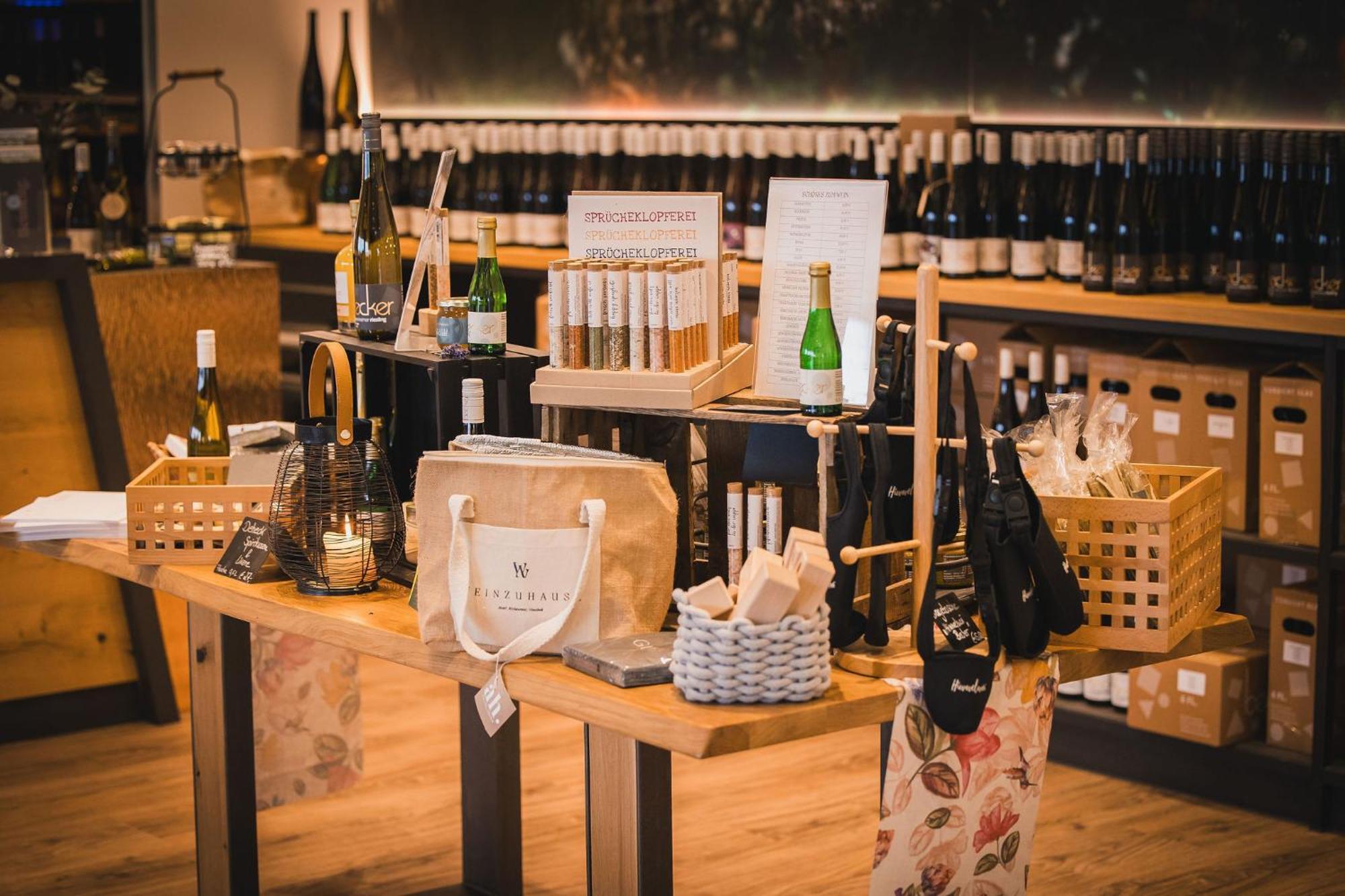 Weinzuhause Hotel-Restaurant-Vinothek Mommenheim Eksteriør billede