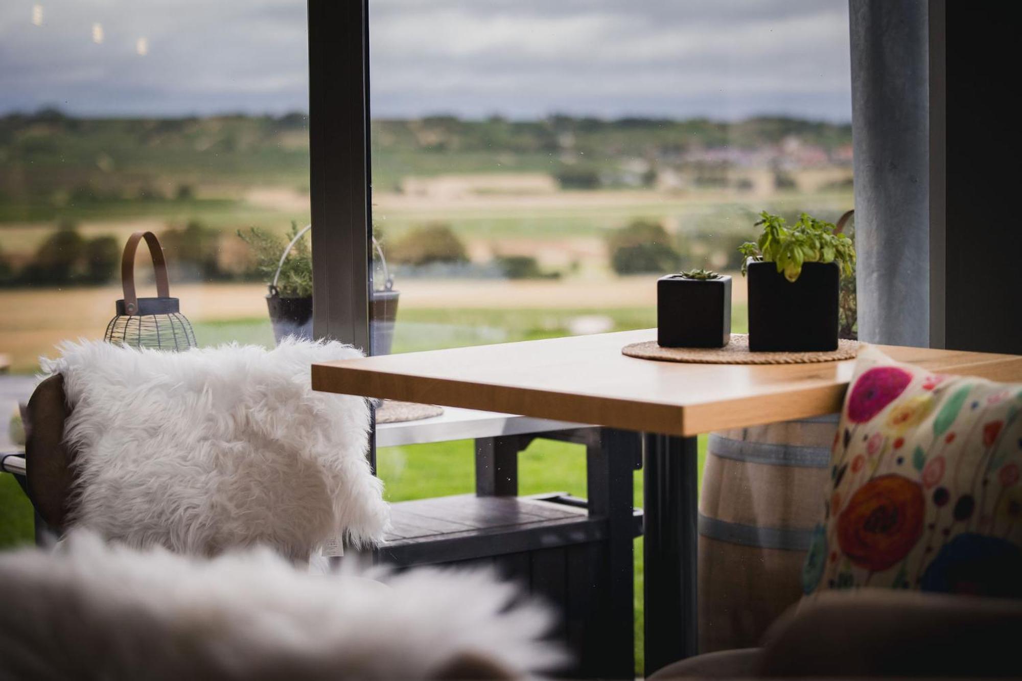 Weinzuhause Hotel-Restaurant-Vinothek Mommenheim Eksteriør billede