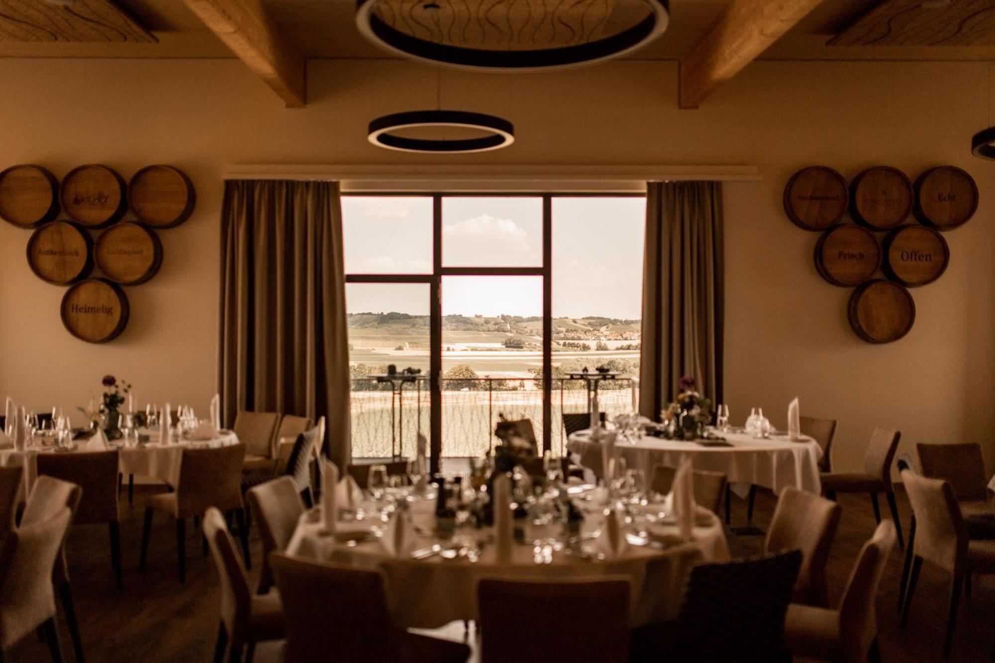 Weinzuhause Hotel-Restaurant-Vinothek Mommenheim Eksteriør billede